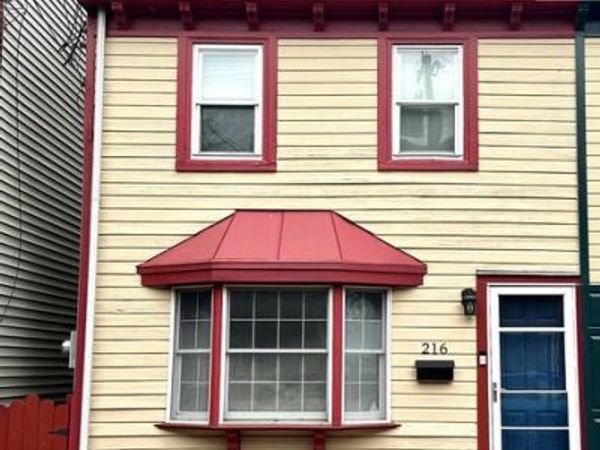 216 E 2ND STREET, NEW CASTLE, DE 19720