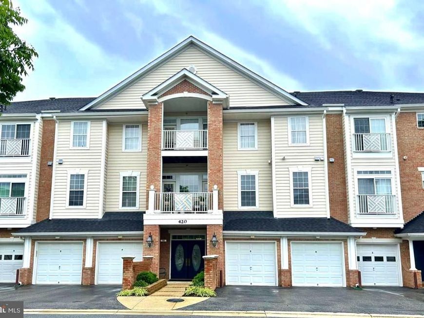 420 Hamlet Club Drive , Unit 304, Edgewater, MD 21037 Main Photo