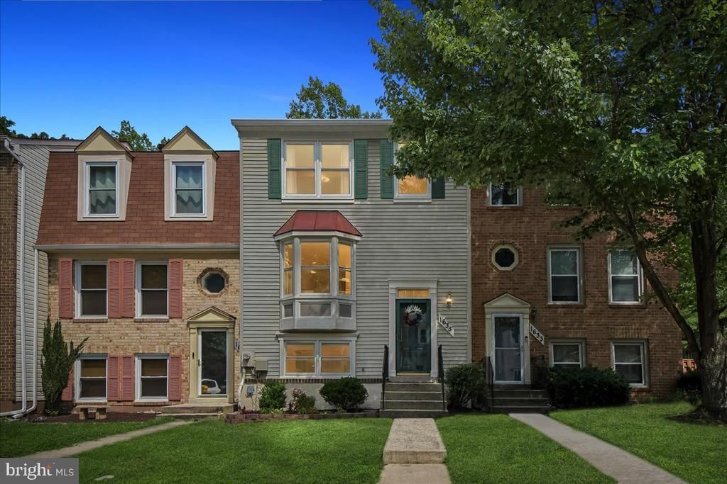 1635 HOWARD CHAPEL COURT , CROFTON, MD 21114