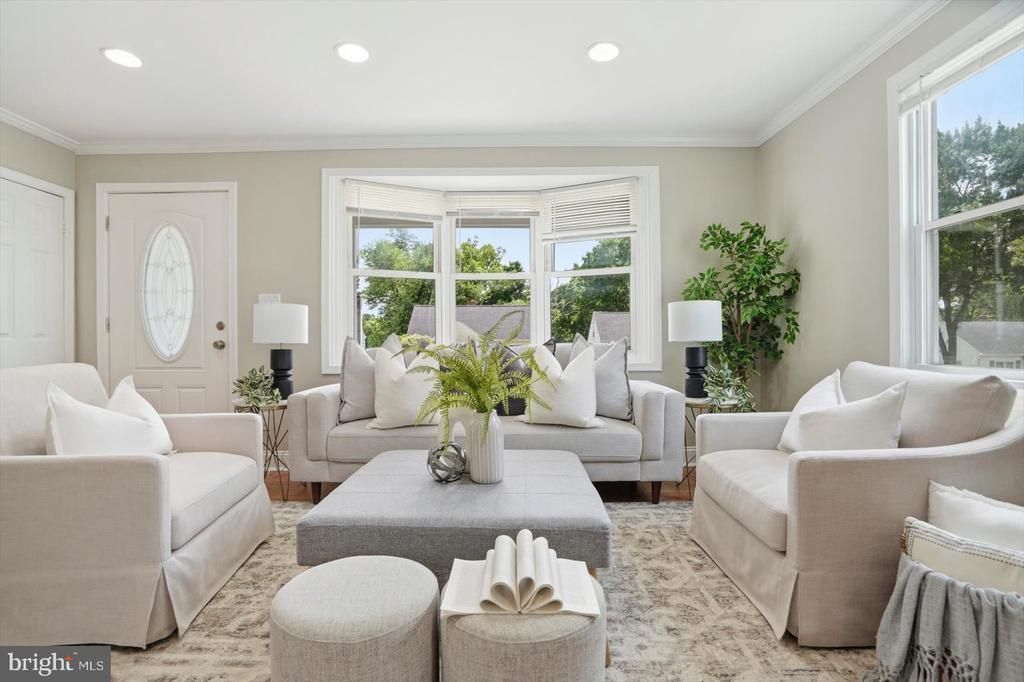 74 NORTHWOOD DRIVE , LUTHERVILLE TIMONIUM, MD 21093