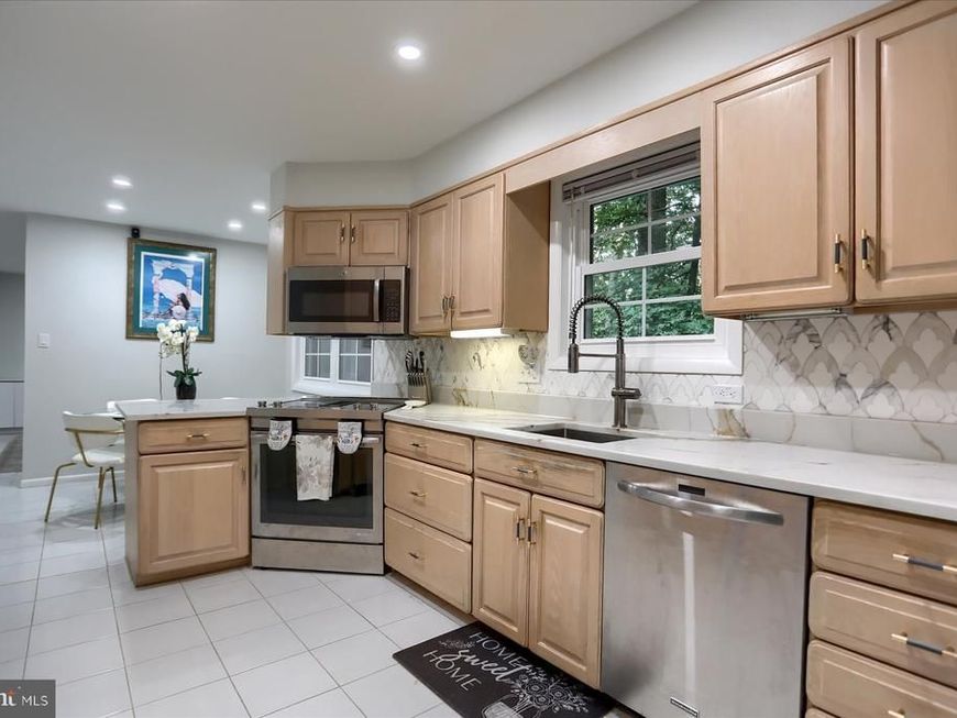 10902 Baronet Road, Owings Mills, MD 21117 Main Photo