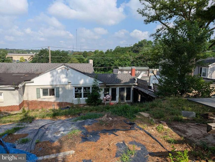 2207 Hammonds Ferry Road, Baltimore, MD 21227 Main Photo
