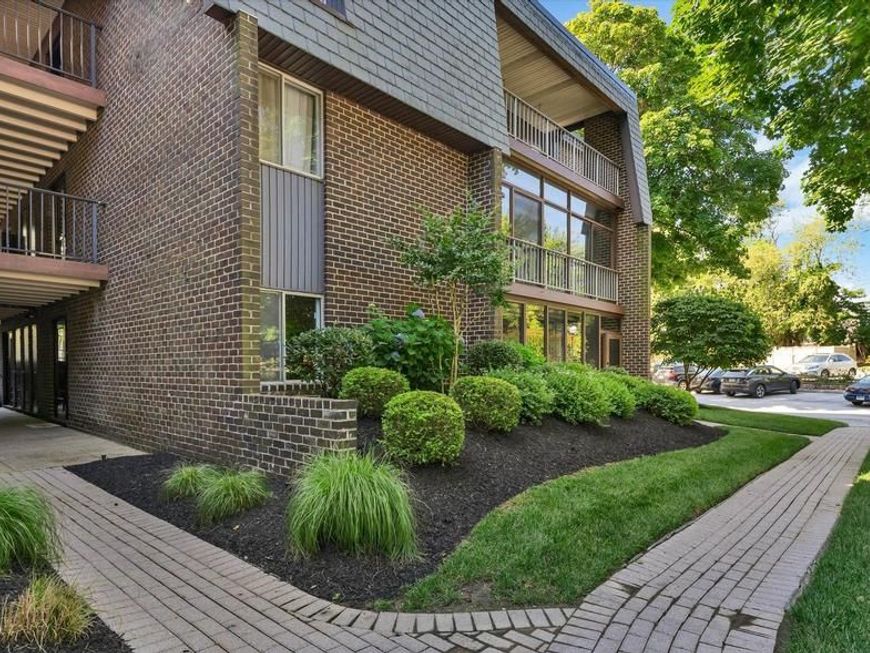 5 Stonehenge Circle , Unit 2, Pikesville, MD 21208 Main Photo