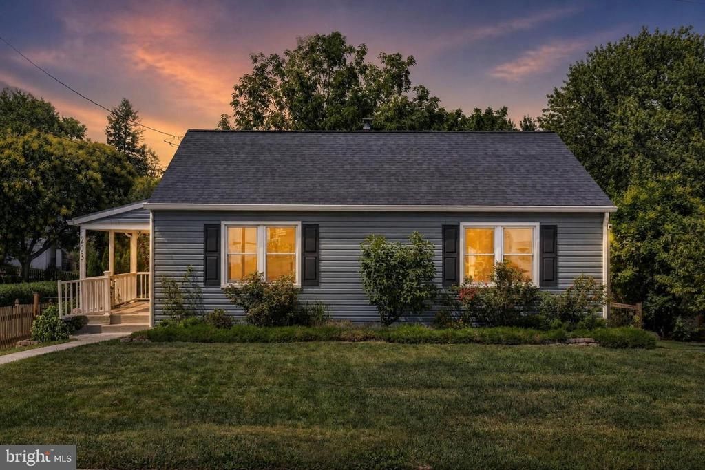 203 FREDERICK AVENUE , MOUNT AIRY, MD 21771