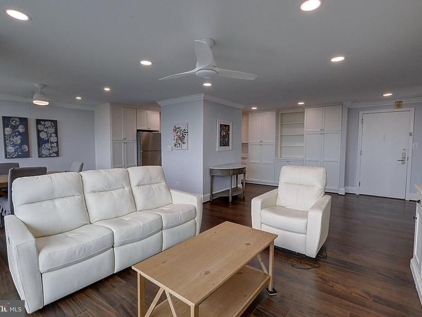 5225 Pooks Hill Road, Unit 1804S, Bethesda, MD 20814 Main Photo