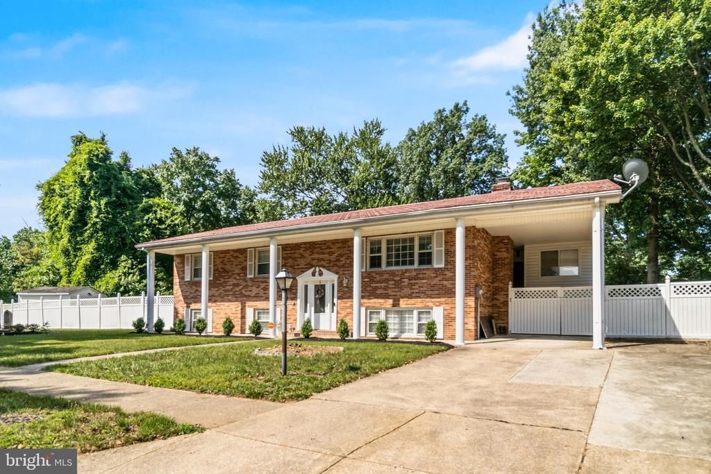 12817 PEACE DRIVE , FORT WASHINGTON, MD 20744