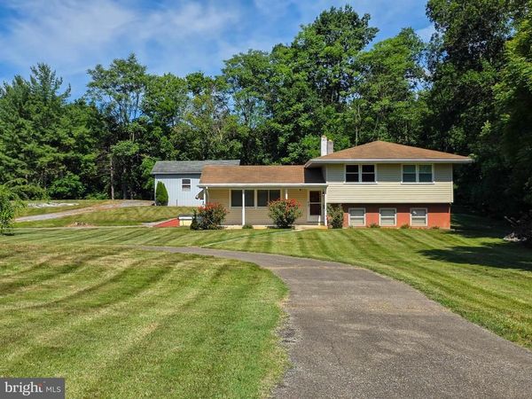 8522 NECK ROAD , WILLIAMSPORT, MD 21795
