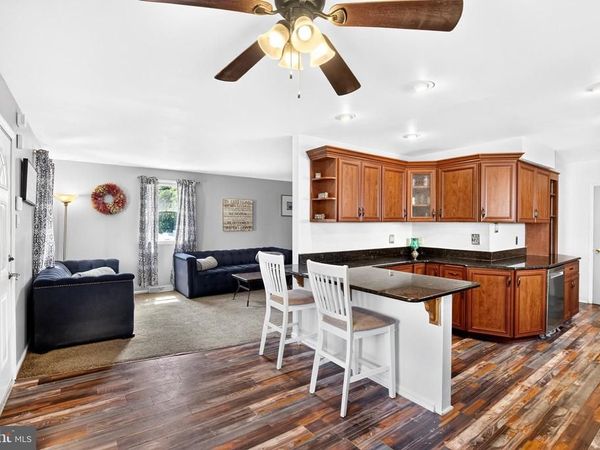 210 WASHINGTON AVENUE, LAUREL SPRINGS, NJ 08021