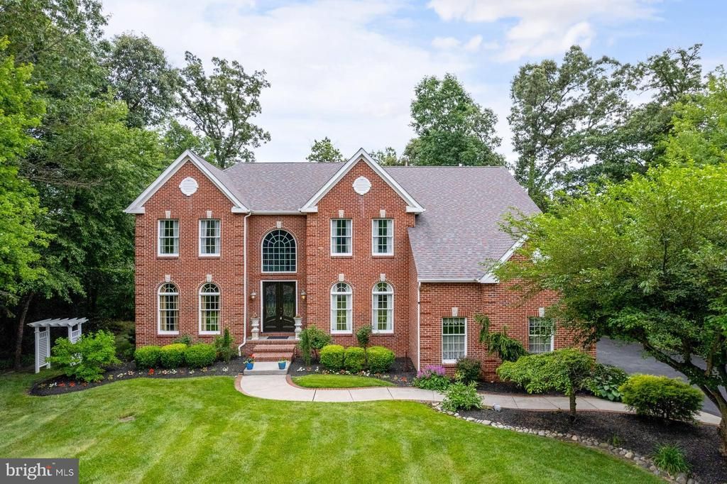 109 Hilltop Court, Mullica Hill, NJ 08062 Main Photo