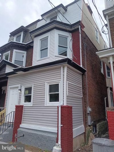 457 W Hanover Street, Trenton, NJ 08618 Main Photo