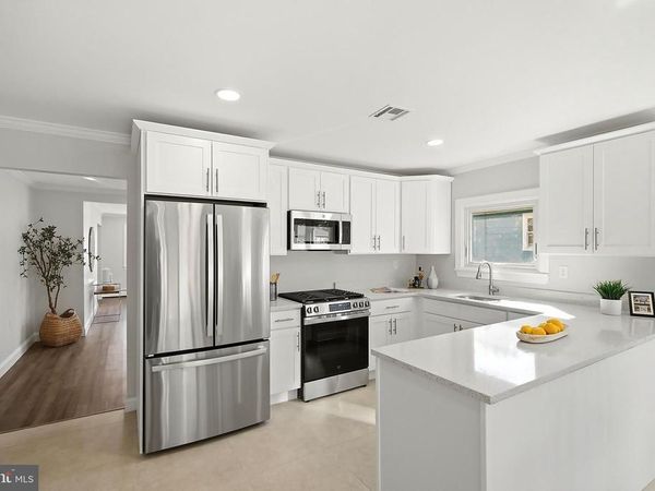 205 BONAIRE DRIVE, TOMS RIVER, NJ 08757