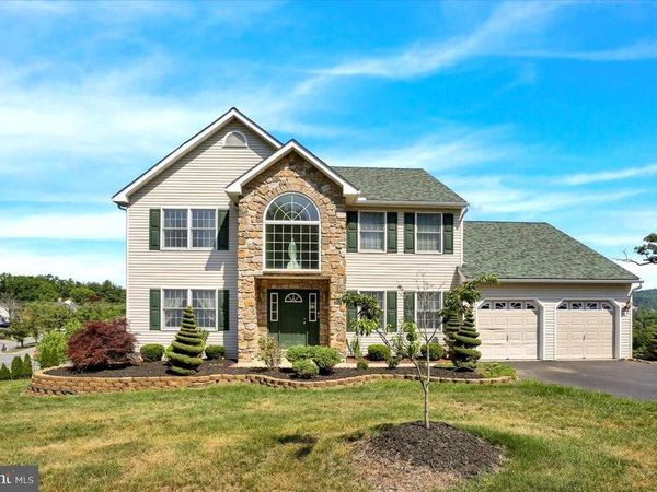 72 SAWGRASS DRIVE , READING, PA 19606