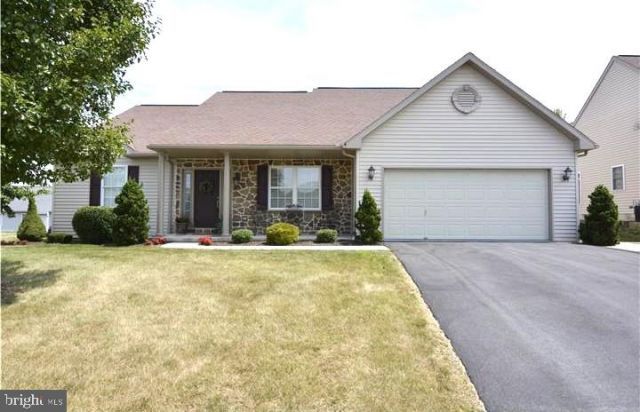 111 DAY LILY DRIVE , SINKING SPRING, PA 19608