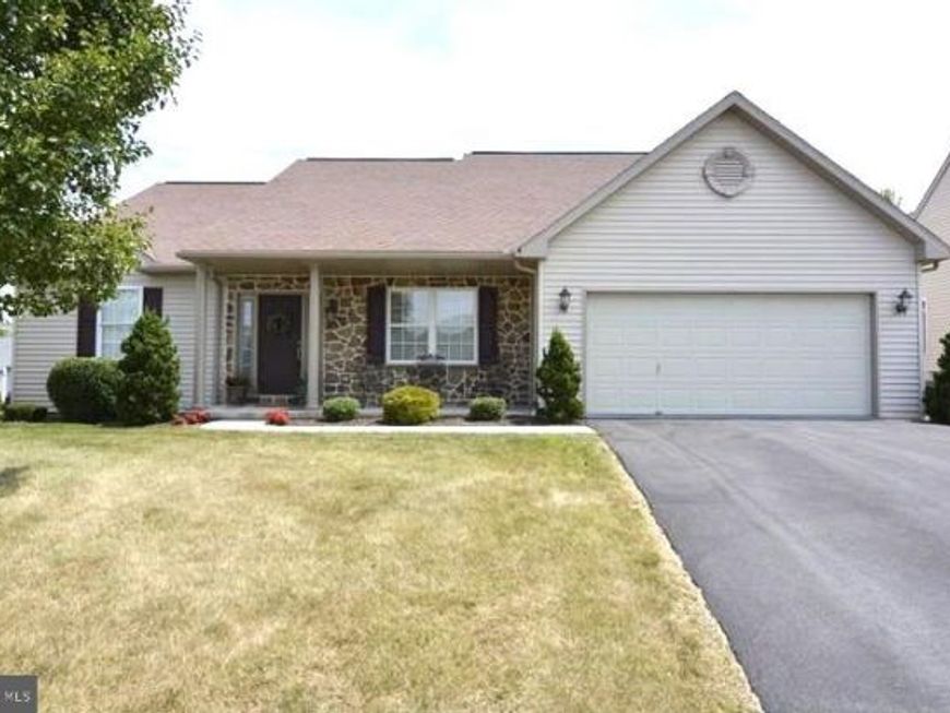 111 Day Lily Drive, Sinking Spring, PA 19608 Main Photo