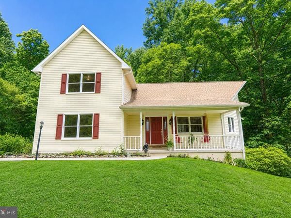 274 WISSINGER ROAD, BOYERTOWN, PA 19512