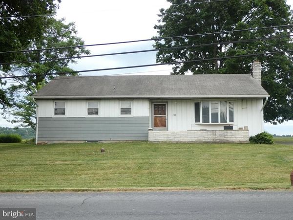 523 COLLEGE BOULEVARD, KUTZTOWN, PA 19530