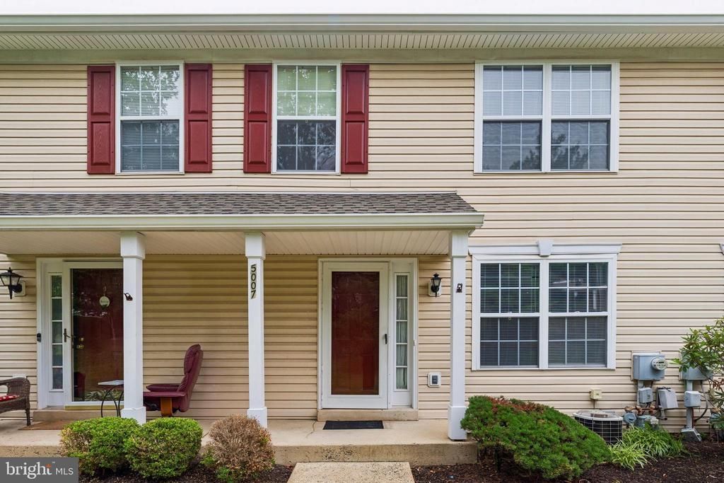5007 REBECCA FELL DRIVE , DOYLESTOWN, PA 18902
