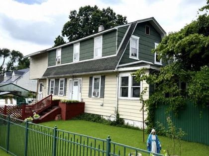 906 WASHINGTON AVENUE Croydon, PA 19021