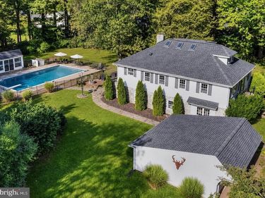 713 ARDSLEY COURT, YARDLEY, PA 19067