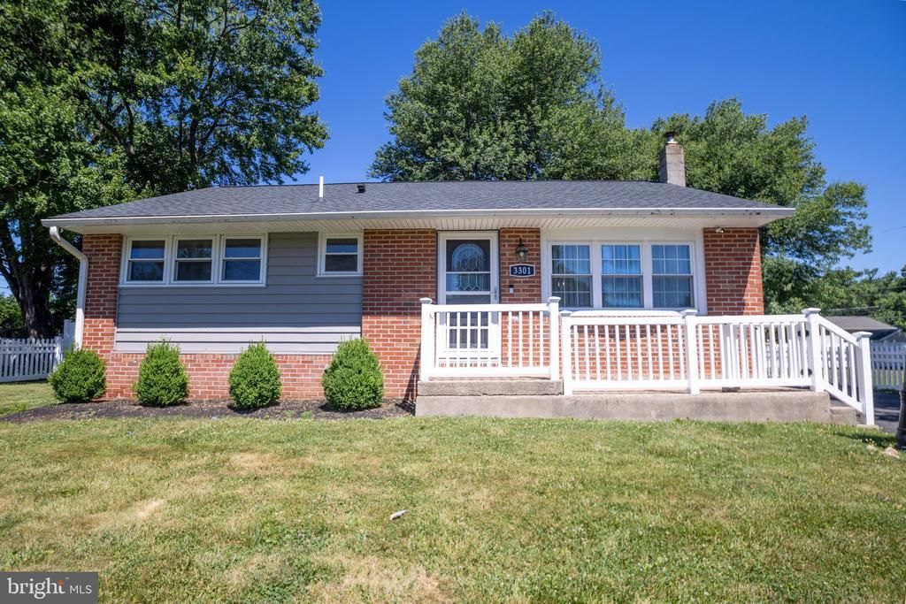 3301 GLENROSE AVENUE , BRISTOL, PA 19007