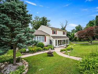 3819 MULBERRY AVENUE, FEASTERVILLE TREVOSE, PA 19053