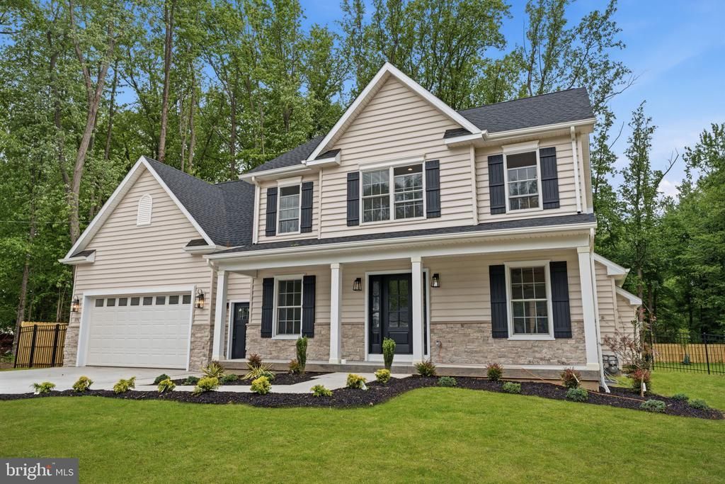 171 E HIGHLAND , LANGHORNE, PA 19047
