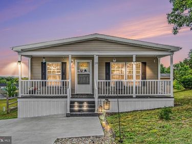 10 NORTHVIEW DRIVE, CARLISLE, PA 17013