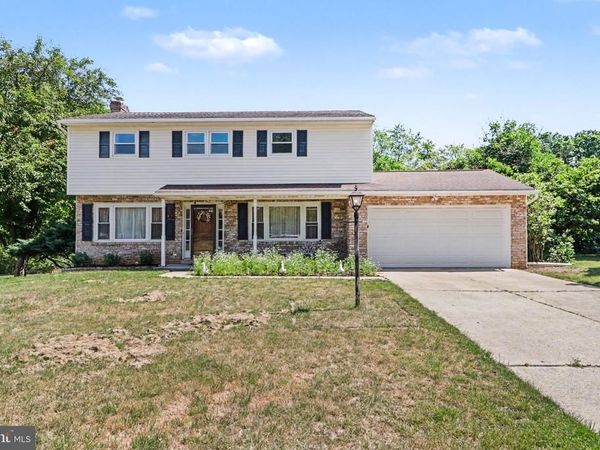 2125 DOUGLAS DRIVE , CARLISLE, PA 17013