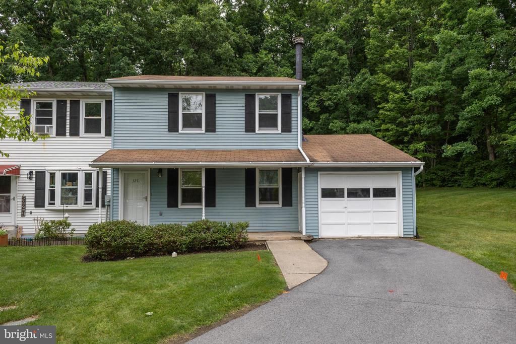 325 OAKWOOD AVENUE , STATE COLLEGE, PA 16803