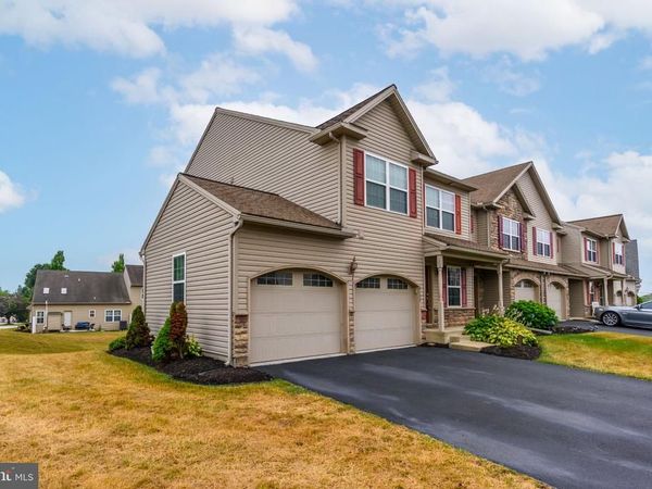 6137 TERRY DAVIS COURT, HARRISBURG, PA 17111