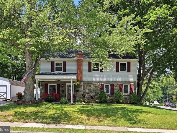 747 SURREY ROAD, ALDAN, PA 19018
