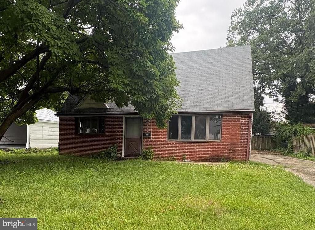 846 BOBWHITE LANE , SECANE, PA 19018