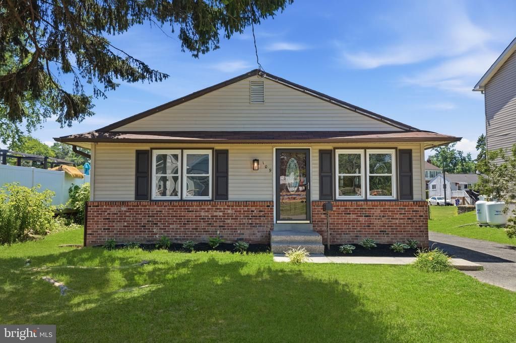 109 CASTELLO AVENUE , HATBORO, PA 19040