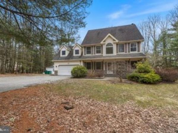 107 LEMOND DRIVE , SAYLORSBURG, PA 18353