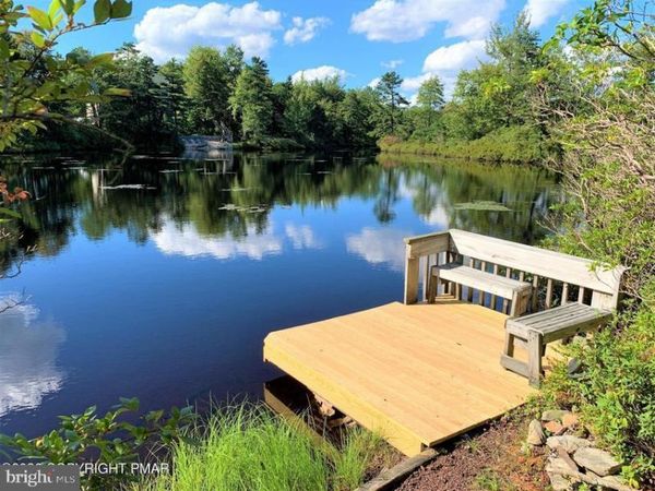 110 POWDERHORN DRIVE , LONG POND, PA 18334
