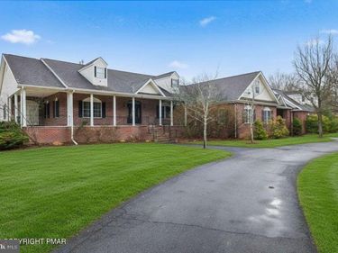 267 SCENIC DRIVE, BLAKESLEE, PA 18610