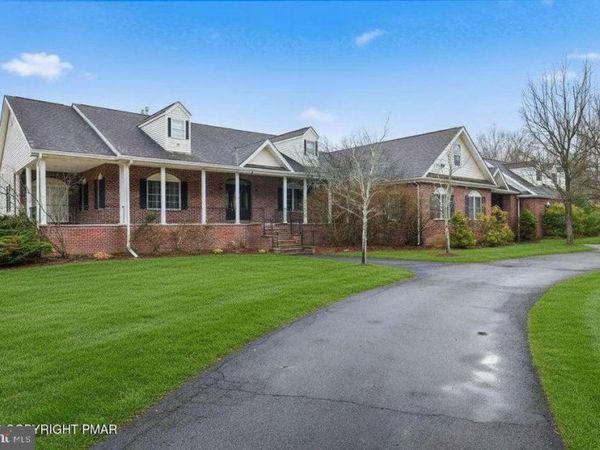 267 SCENIC DRIVE , BLAKESLEE, PA 18610