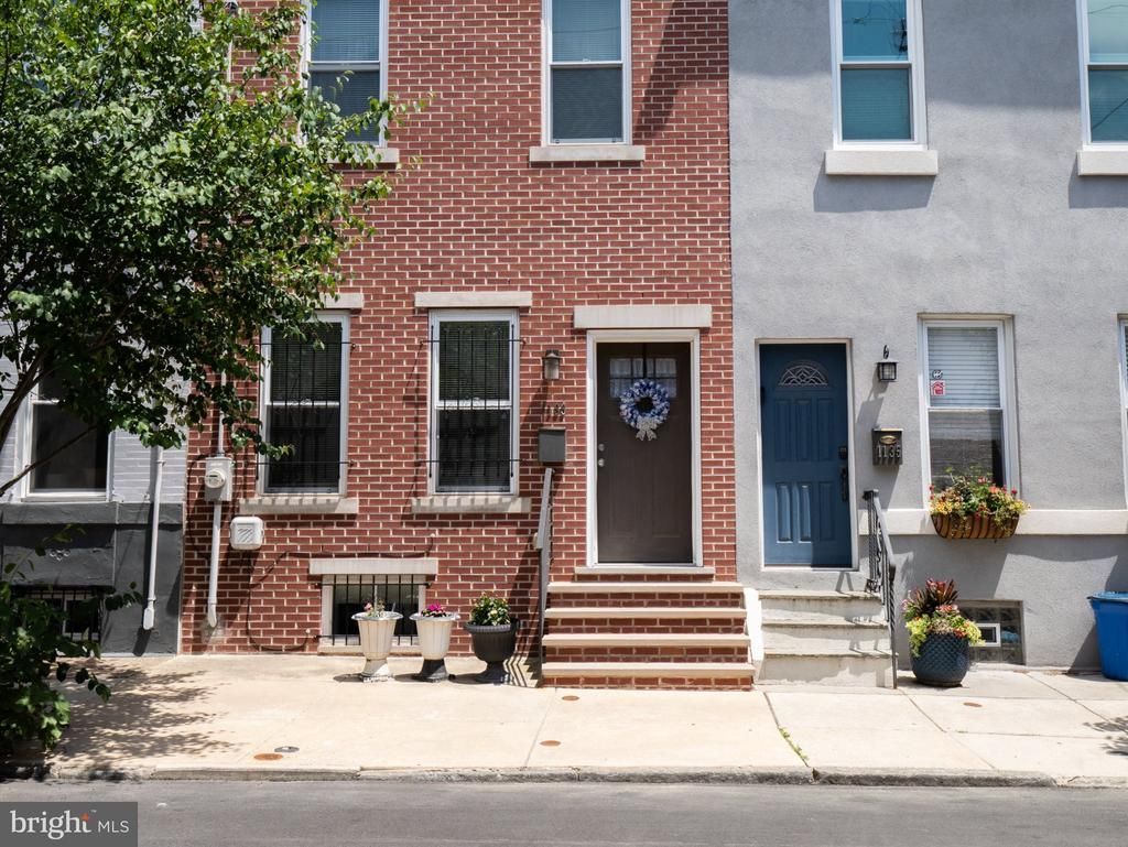 1133 S 23rd Street, Philadelphia, PA 19146 Main Photo