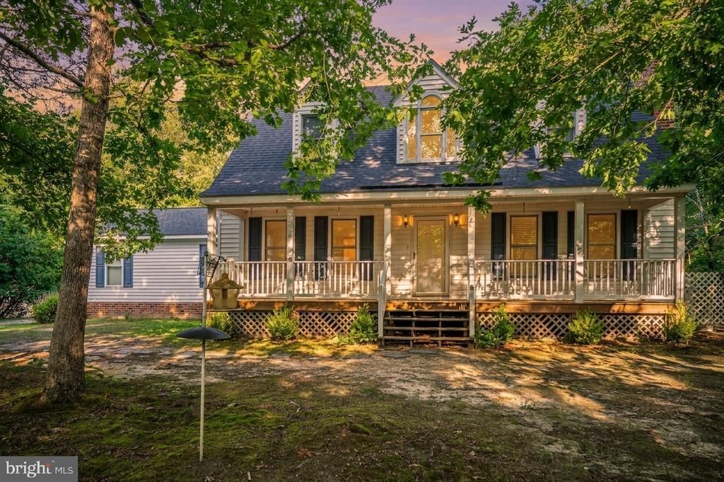 15295 TODD LANE , DOSWELL, VA 23047