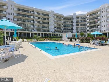 128 PRINCE STREET, Unit 106, TAPPAHANNOCK, VA 22560