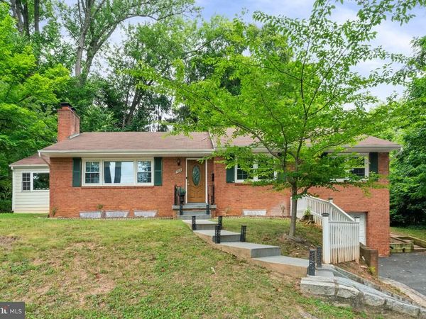 709 E BROAD STREET, FALLS CHURCH, VA 22046