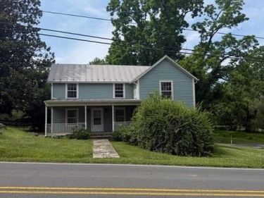 9027 JOHN S MOSBY HIGHWAY, UPPERVILLE, VA 20185