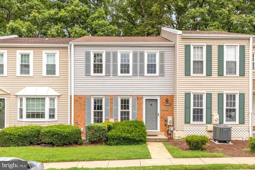 6359 Fenestra Court, Unit 117-B, Burke, VA 22015 Main Photo