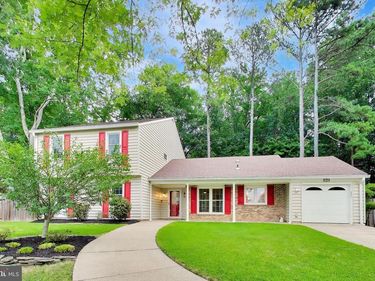 6800 MOON ROCK COURT, ALEXANDRIA, VA 22306