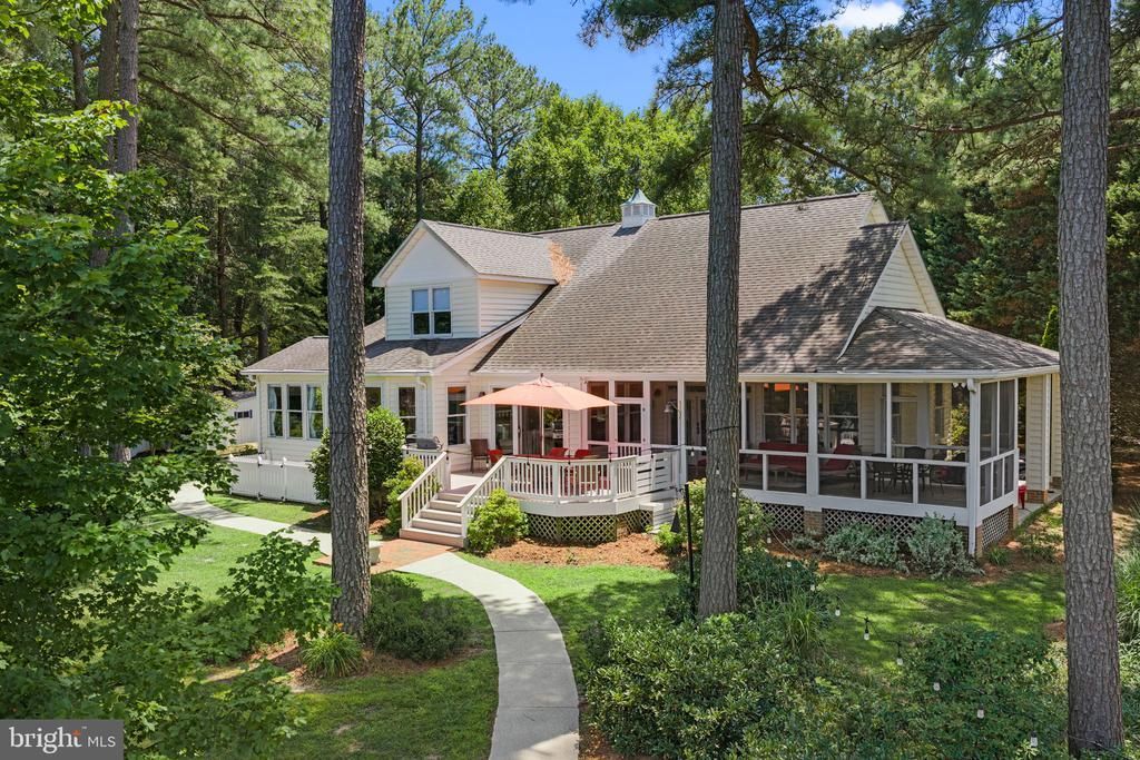 52 REEF COURT, MONTROSS, VA 22520
