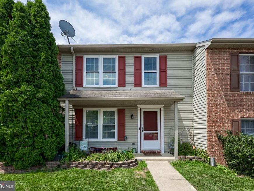 38 Battens Circle , Leola, PA 17540 Main Photo