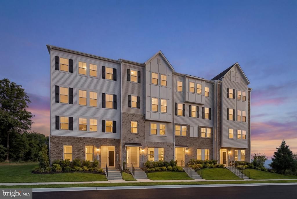 19574 VILLAGE WALK DRIVE , MONTGOMERY VILLAGE, MD 20886