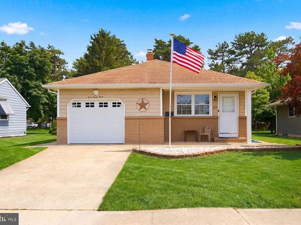 438 JAMAICA BOULEVARD, TOMS RIVER, NJ 08757