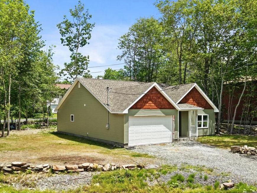 3111 Briarwood Drive, Tobyhanna, PA 18466 Main Photo