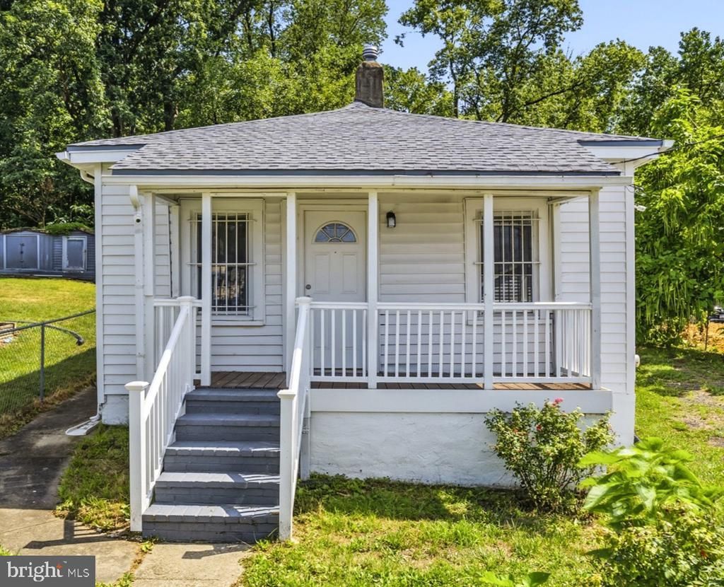 5507 JEFFERSON HEIGHTS DRIVE, CAPITOL HEIGHTS, MD 20743
